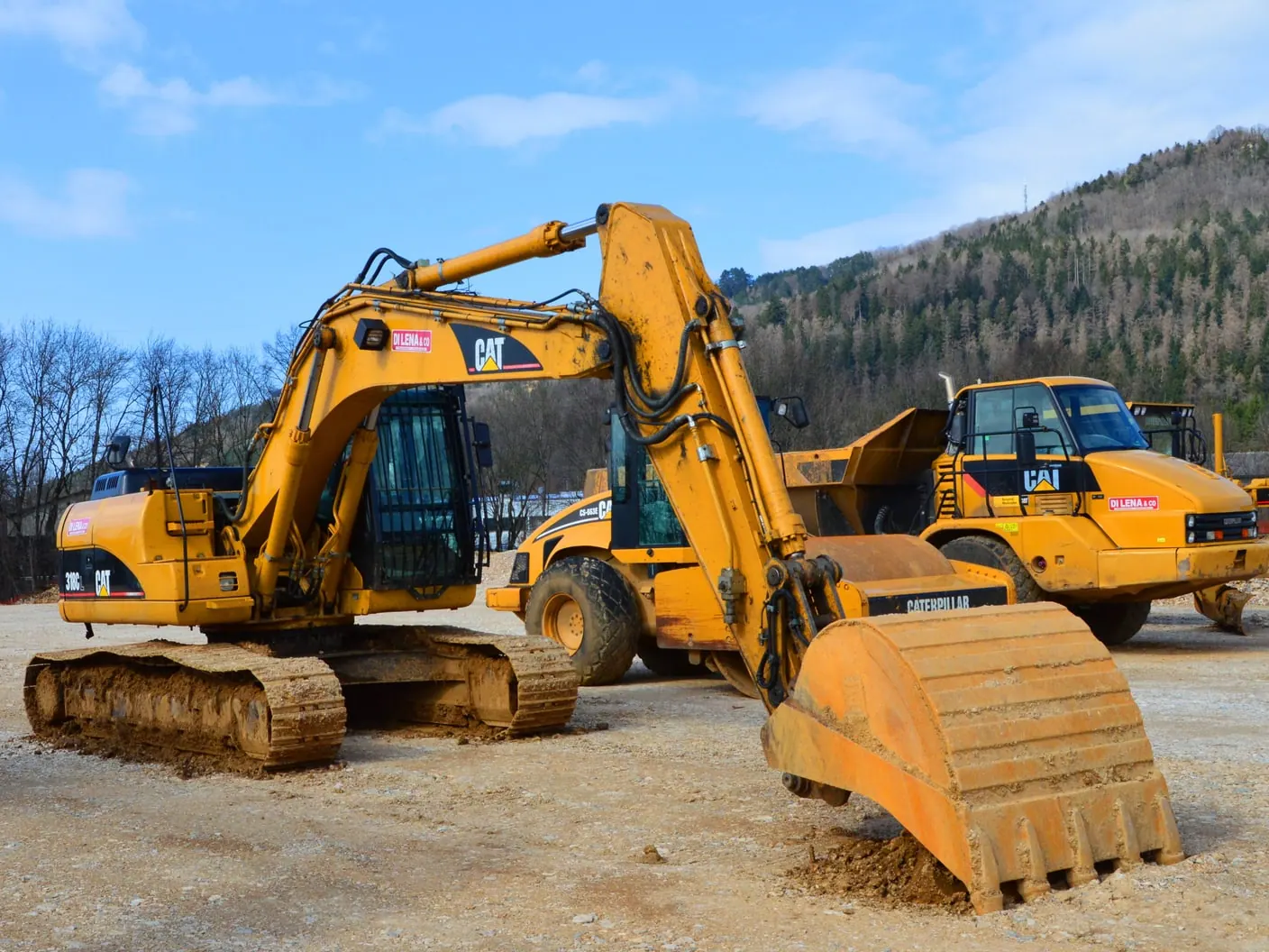 Example of equipment we source: Mini excavators